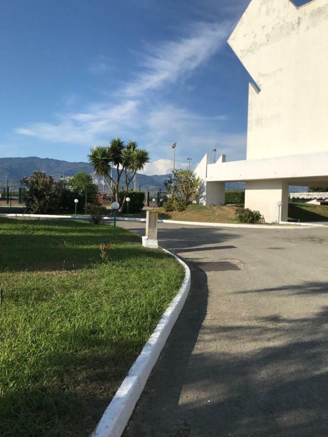 Appartamento Gio Lamezia Terme Zewnętrze zdjęcie
